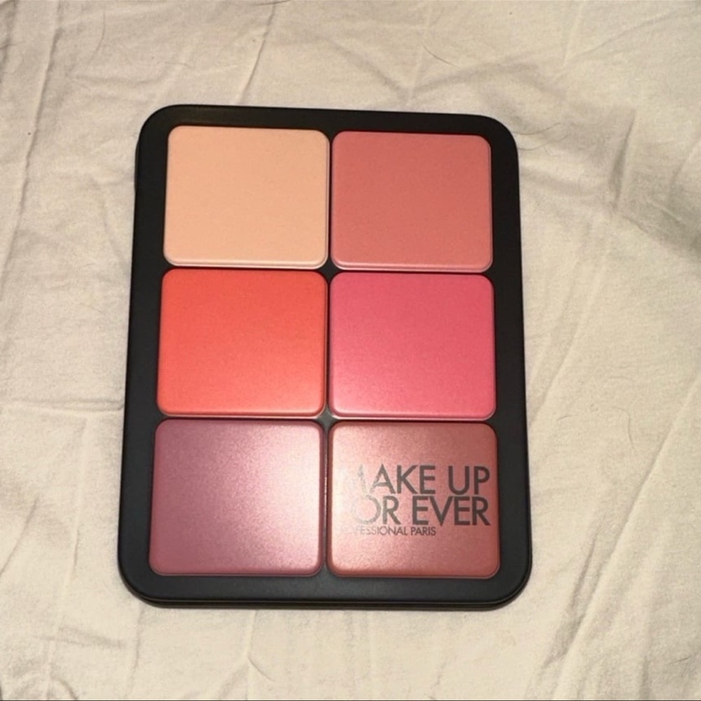 Makeup forever pallets color dark